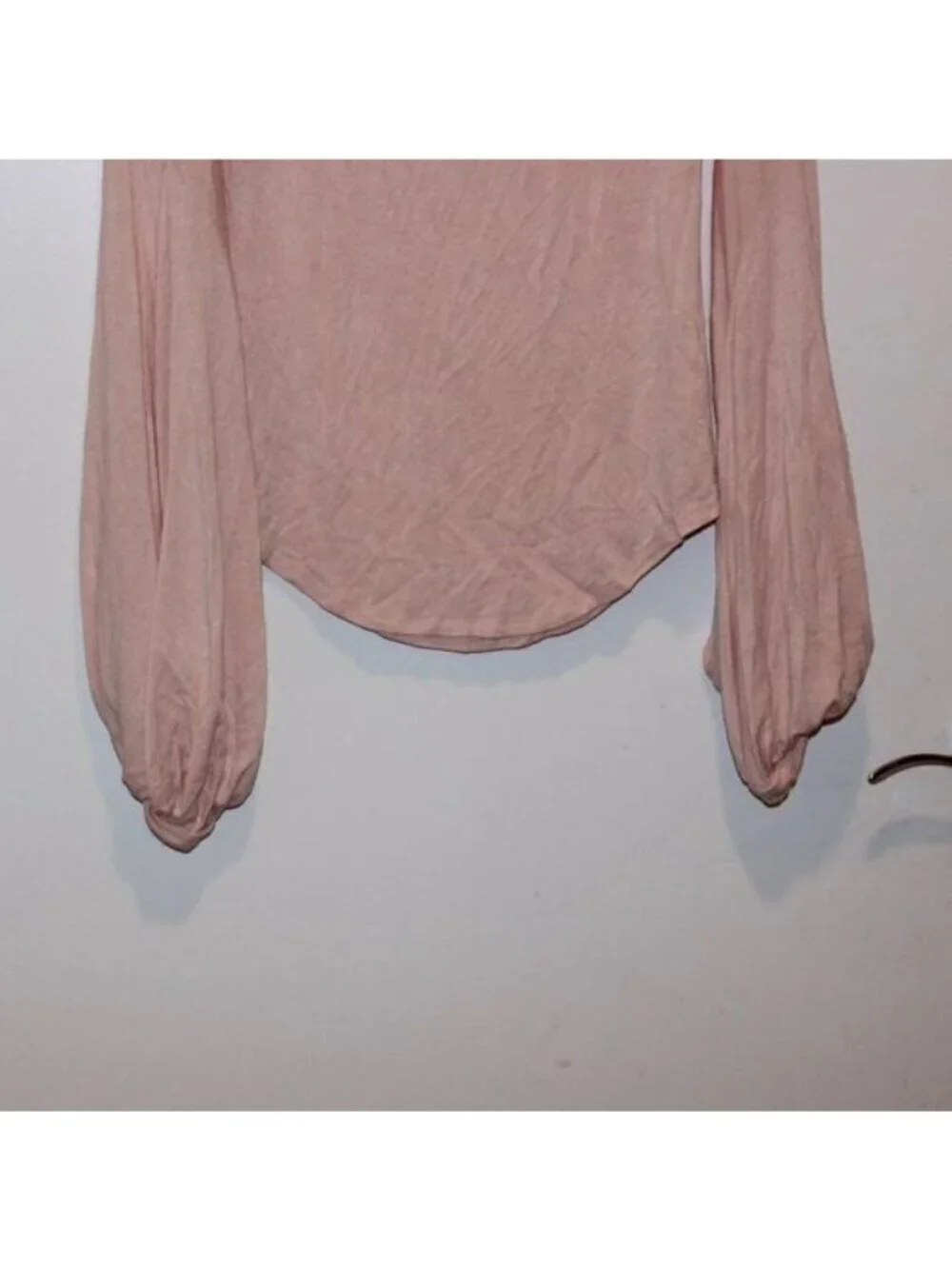 Free People dust pink   Bell  Sleeve Top Women's Size Medium